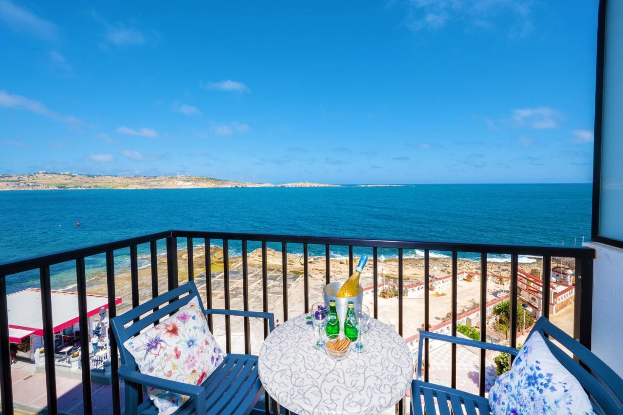 Islet Promenade Seafront Family Apartment With 2 Balconies By Getawaysmalta St. Paul's Bay Esterno foto
