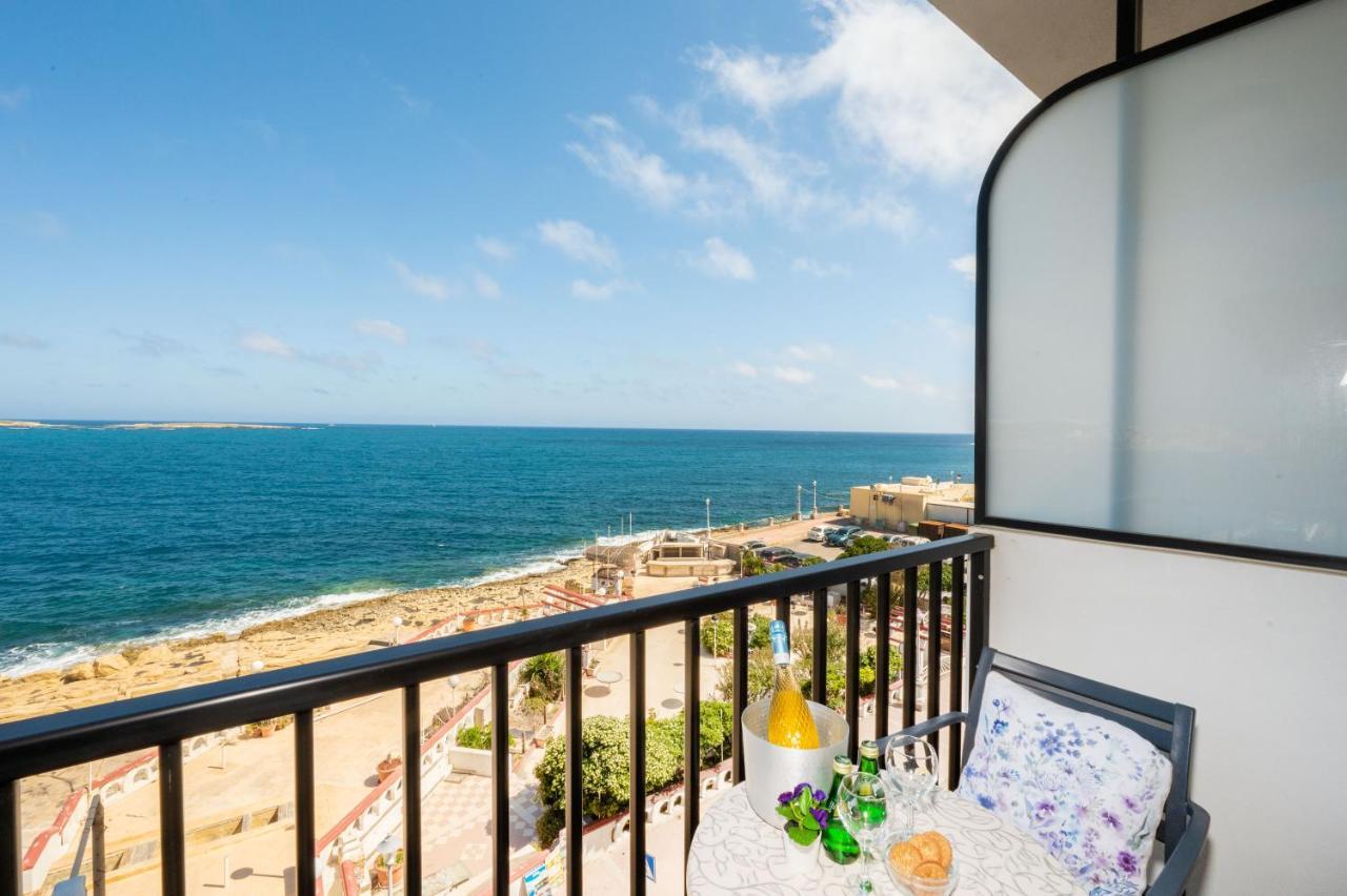 Islet Promenade Seafront Family Apartment With 2 Balconies By Getawaysmalta St. Paul's Bay Esterno foto
